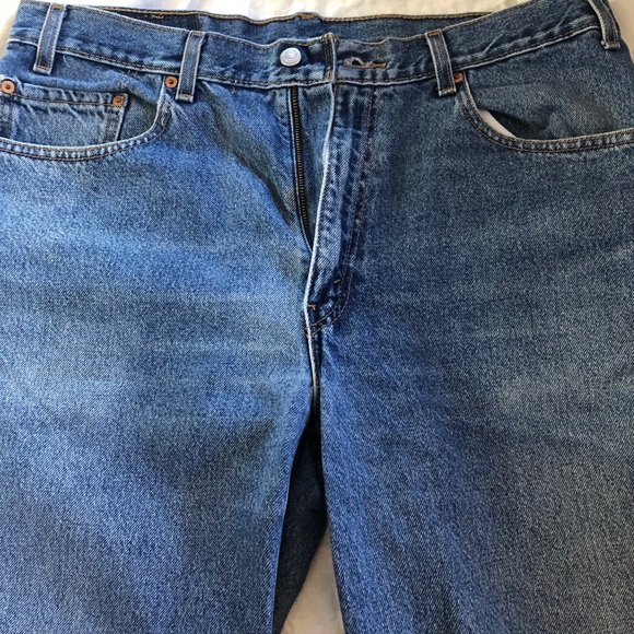 Vintage Levi’s Mom Jeans | W38 L31 - Picture 3 of 4